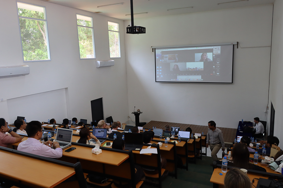 A hybrid (physical and online meeting in an amphitheatre